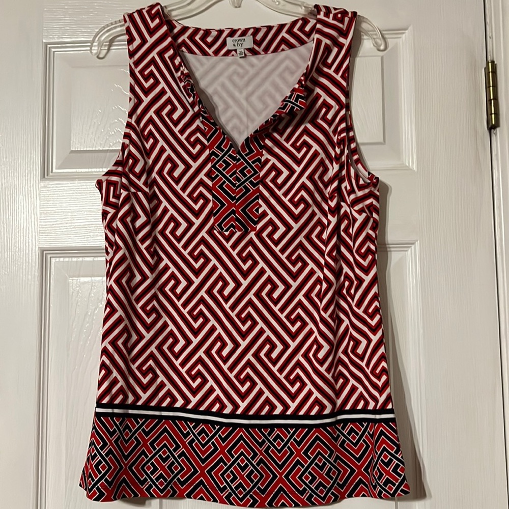 Crown & ivy tank size xl